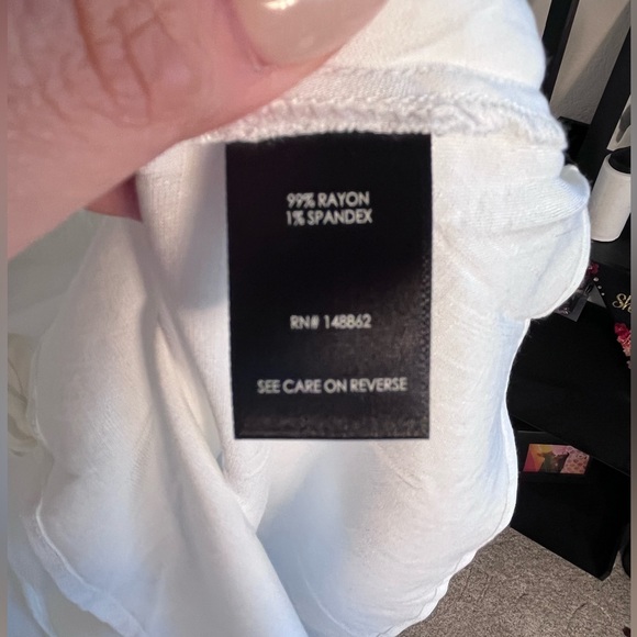 Torrid White Blouse, Faux Buttons, Waist Drawstring, size 1, never worn - Picture 3 of 4